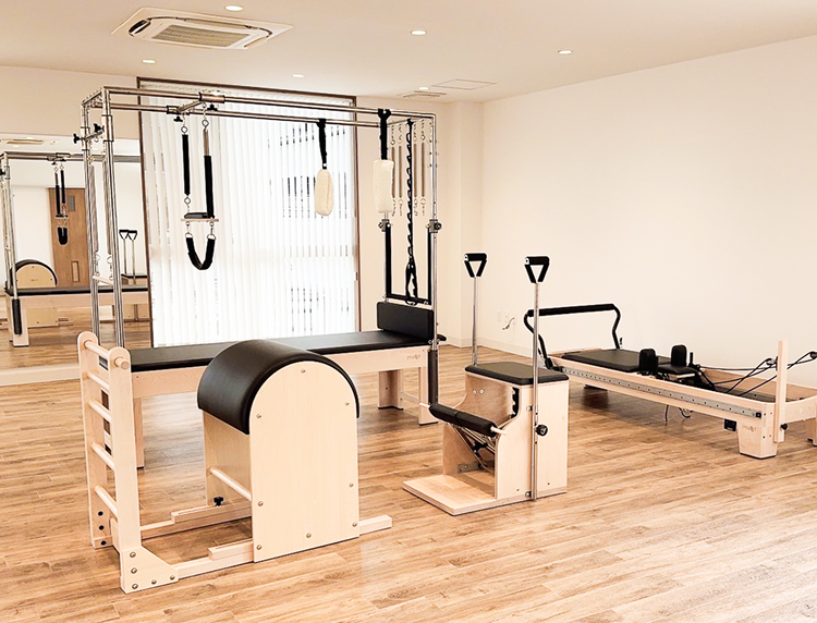 ピラティススタジオ エミライズ 店舗画像